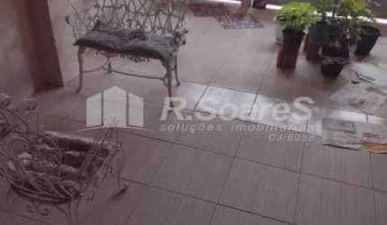 Apartamento com 2 quartos à venda na Rua Comendador Agostinho D'Almeida, Oswaldo Cruz, Rio de Janeiro, 60 m2 por R$ 249.000