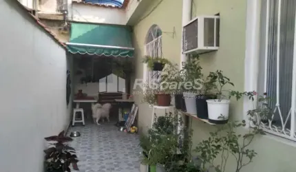Casa com 2 quartos à venda na Rua General Cláudio, Marechal Hermes, Rio de Janeiro, 80 m2 por R$ 220.000