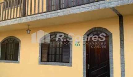 Casa em condomínio fechado com 2 quartos à venda na Rua das Camélias, Vila Valqueire, Rio de Janeiro, 73 m2 por R$ 349.000