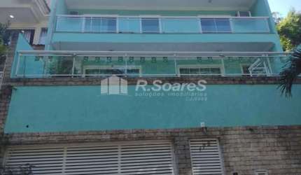 Casa em condomínio fechado com 4 quartos à venda na Rua Moacir dos Santos Lima, Vila Valqueire, Rio de Janeiro, 198 m2 por R$ 980.000