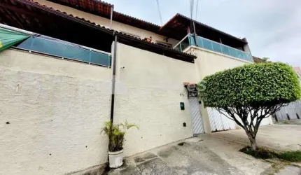 Casa em condomínio fechado com 3 quartos à venda na Rua Guapimirim, Vila Valqueire, Rio de Janeiro, 180 m2 por R$ 950.000
