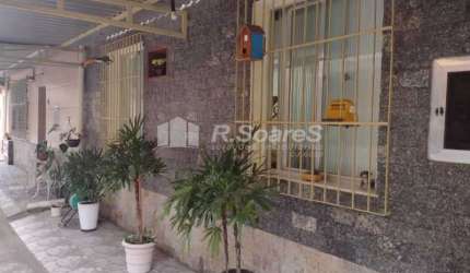 Casa em condomínio fechado com 3 quartos à venda na Rua Pinto Teles, Praça Seca, Rio de Janeiro, 39 m2 por R$ 320.000