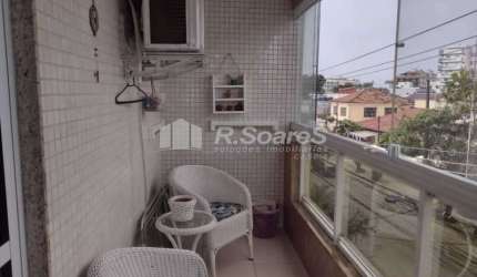 Apartamento com 3 quartos à venda na Rua das Rosas, Vila Valqueire, Rio de Janeiro, 84 m2 por R$ 550.000