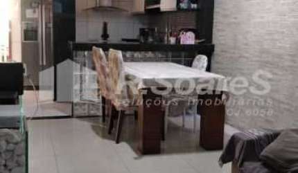 Casa com 2 quartos à venda na Rua General Sezefredo, Realengo, Rio de Janeiro, 150 m2 por R$ 320.000