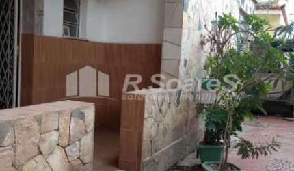 Casa com 3 quartos à venda na Rua Professor Sebastião Fontes, Bento Ribeiro, Rio de Janeiro, 80 m2 por R$ 340.000