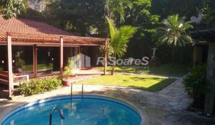 Casa com 7 quartos à venda na Rua Cosme Velho, Cosme Velho, Rio de Janeiro, 400 m2 por R$ 2.860.000