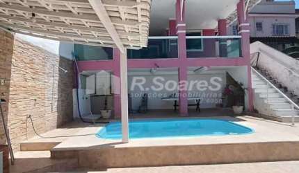 Casa em condomínio fechado com 3 quartos à venda na Rua Gilberto Fernandes, Guadalupe, Rio de Janeiro, 350 m2 por R$ 600.000