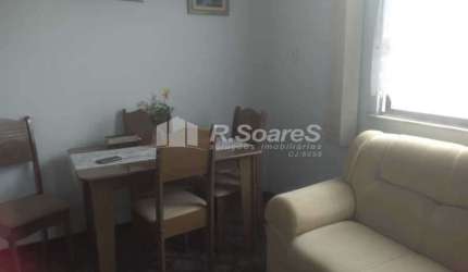 Apartamento com 2 quartos à venda na Rua Araraquara, Bento Ribeiro, Rio de Janeiro, 57 m2 por R$ 225.000