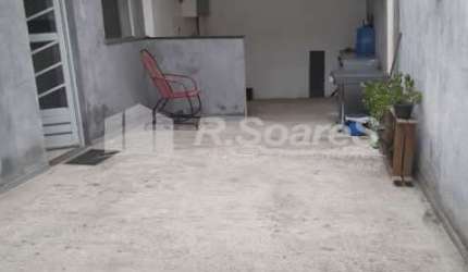 Casa com 3 quartos à venda na Rua Araçoiaba, Marechal Hermes, Rio de Janeiro, 50 m2 por R$ 290.000