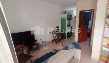 Casa com 1 quarto à venda na Rua Maricá, Campinho, Rio de Janeiro, 56 m2 por R$ 90.000