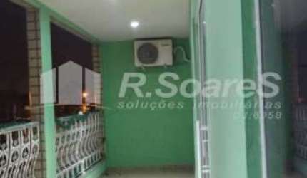 Casa com 4 quartos à venda na Rua Correia Teixeira, Realengo, Rio de Janeiro, 50 m2 por R$ 260.000