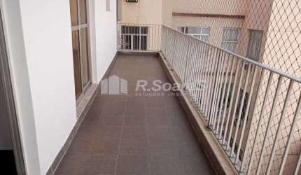 Apartamento com 3 quartos para alugar na Rua Desembargador Izidro, Tijuca, Rio de Janeiro, 114 m2 por R$ 4.300