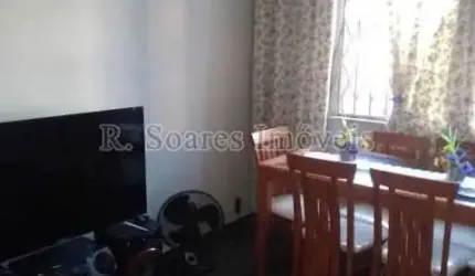 Apartamento com 3 quartos à venda na Rua Olímpio de Azevedo, Campinho, Rio de Janeiro, 50 m2 por R$ 290.000