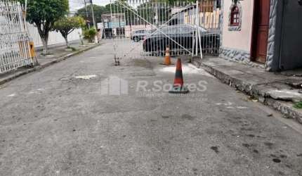 Terreno em condomínio fechado à venda na Rua Sebastião Ferreira Pinto, Tanque, Rio de Janeiro, 1 m2 por R$ 550.000