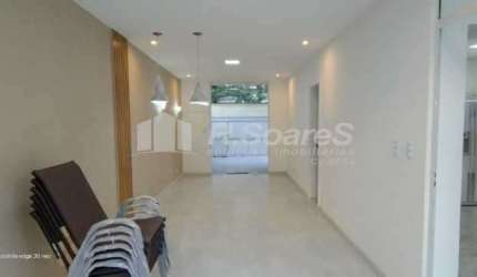 Casa com 4 quartos à venda na Rua Lavínia, Realengo, Rio de Janeiro, 225 m2 por R$ 450.000