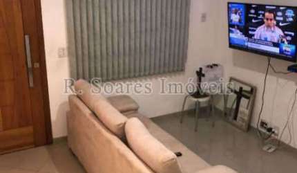 Casa em condomínio fechado com 2 quartos à venda na Rua Namur, Vila Valqueire, Rio de Janeiro, 144 m2 por R$ 490.000