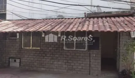 Casa com 3 quartos à venda na Rua Capitão Rubens, Marechal Hermes, Rio de Janeiro, 70 m2 por R$ 180.000