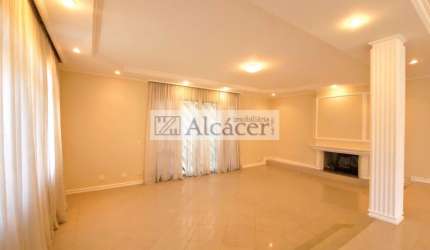 EXCELETE CASA DISPONÍVEL PARA LOCAÇÃO!
