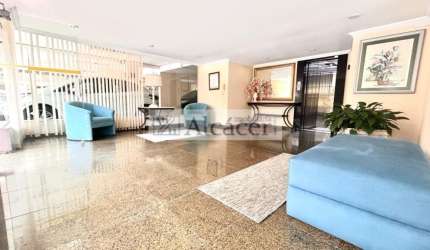 Apartamento com 3 quartos com 1 vaga de garagem.