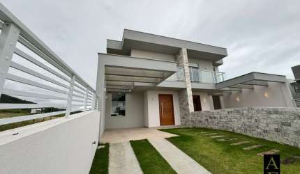 Casa Sobrado em Ferraz, Garopaba/SC