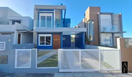 Casa  em Ambrósio, Garopaba/SC