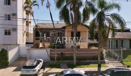 Casa com 4 quartos à venda na Rua Presidente Getúlio Vargas, Palmital, Paranaguá, 264 m2 por R$ 1.190.000