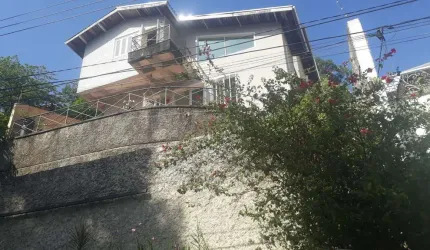 Casa com 4 quartos à venda no Jardim Ibiratiba, São Paulo , 300 m2 por R$ 1.500.000