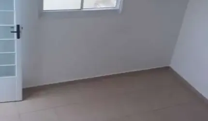 Casa com 2 quartos à venda na Vila Suissa, Mogi das Cruzes , 60 m2 por R$ 300.000