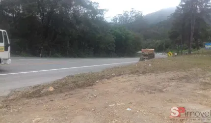 Terreno à venda na Vila Mogilar, Mogi das Cruzes  por R$ 650.000