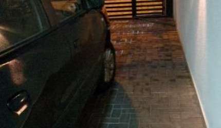 SOBRADO COM  02 SUITES, SEMI MOBILIADO