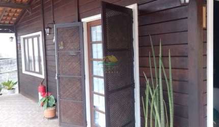Casa de Madeira de Qualidade disponível para venda ou locação em Terra Preta, Mairiporã/SP