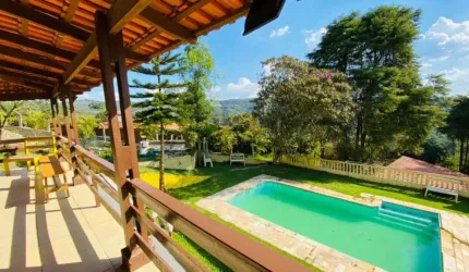 Bela chácara à venda com 2.345,00 mts² em Mairiporã-SP!