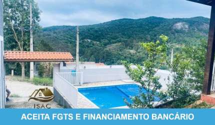 Linda casa toda mobiliada á venda em Terra Preta, Mairiporã/SP
