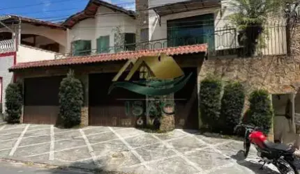 Linda! Casa á venda ao lado da represa em Mairiporã/SP