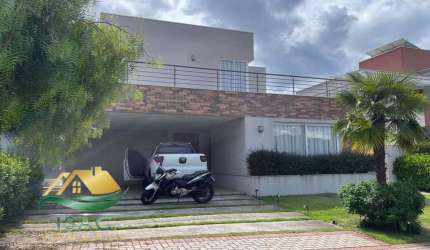 Linda! Casa de alto padrão em condomínio fechado em Mairiporã/SP