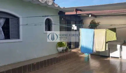 Linda Casa 2 dormitórios, 3 vagas com edícula na Vila Antonieta