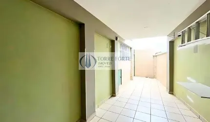 Lindo Sobrado 3 dormitórios, 2 banheiros e 2 vagas no Patriarca
