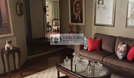 Apartamento com 3 dormitórios, 2 vagas, varanda gourmet em Moema