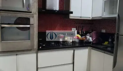 Linda Casa em São Mateus com 3 dormitórios e 2 vagas
