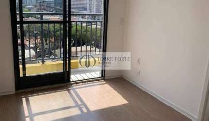 Apartamento com sacada ,2 dormitorios sem vaga  no Parque Vila Prudente.