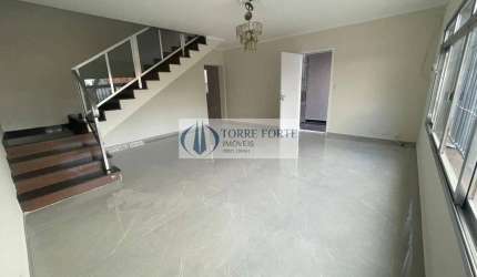 Sobrado 190 m2, 3 dormitórios, 1 suíte, 4 vagas, , no Parque São Lucas