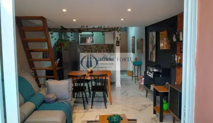 Charmoso Apartamento Reformado 1 dormitório e Mezanino na Bela Vista