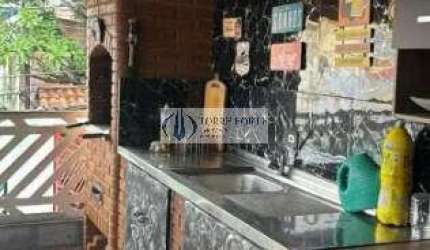 Linda casa com 3 dormitórios e 2 vagas no Jardim Vila Formosa