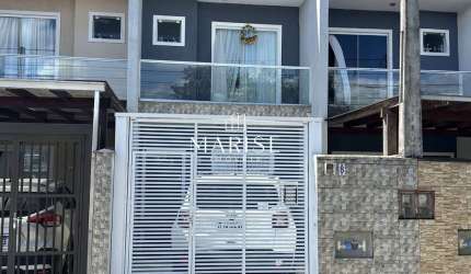Casa com 3 quartos à venda na Rua México, Floresta, Joinville, 83 m2 por R$ 520.000