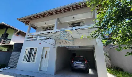 Sobrado averbada Bairro Floresta