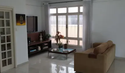PONTA DA PRAIA - LOCAÇÃO – SOBREPOSTA  ALTA  5  DORMITORIOS  - 2 VGS  EXCELENTES.