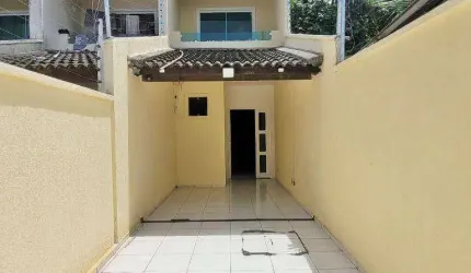 Casa com 3 dormitórios à venda, 112 m² por R$ 240.000,00 - Castelão - Fortaleza/CE