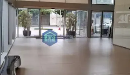 Sala comercial para alugar na Avenida Cidade de Lima, 86, Santo Cristo, Rio de Janeiro por R$ 99.840