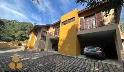 Casa com 4 dormitórios, 400 m² área construída e 2.736m² total - venda por R$ 6.000.000 ou aluguel por R$ 30.000/mês - Campo Comprido - Curitiba/PR