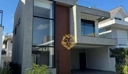 Lindo Triplex com 4 dormitórios à venda, 353 m² por R$ 2.800.000 - Pinheirinho - Curitiba/PR
